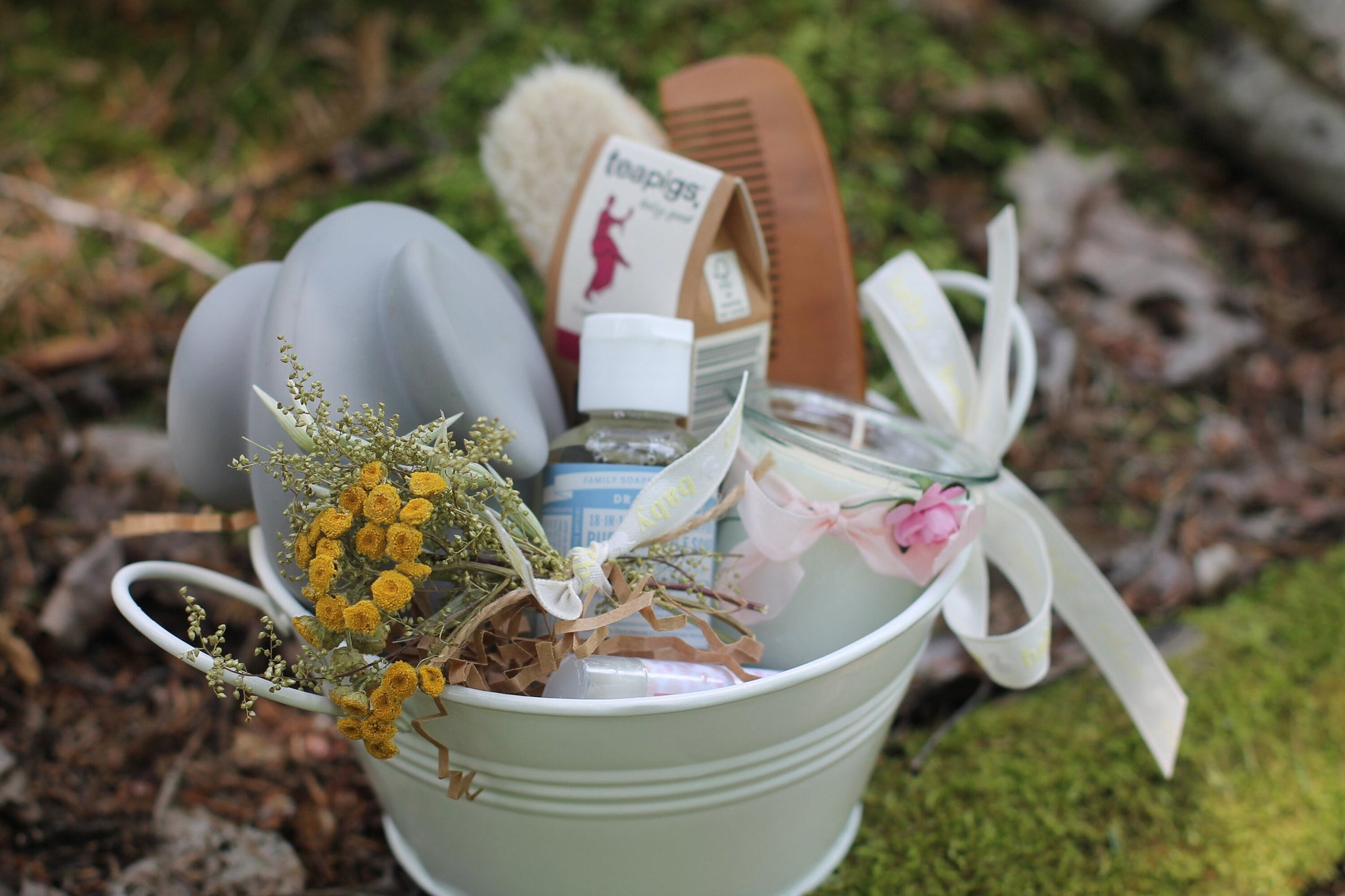 Baby Shower, Favor, Welcome Baby, Mommy to Be, New Mom Care Gift Set-Small Set -Customizable-Vermont Gift by Belle Savon Vermont