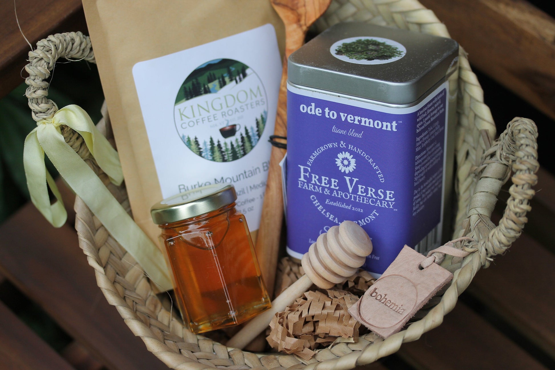 Coffee, Tea and VT, Delicious Set of Delights, Tea, Coffee, Honey, Tea Party, Thank You, Hostess Gift, Vermont Gift. Vermont Tea by Belle Savon Vermont