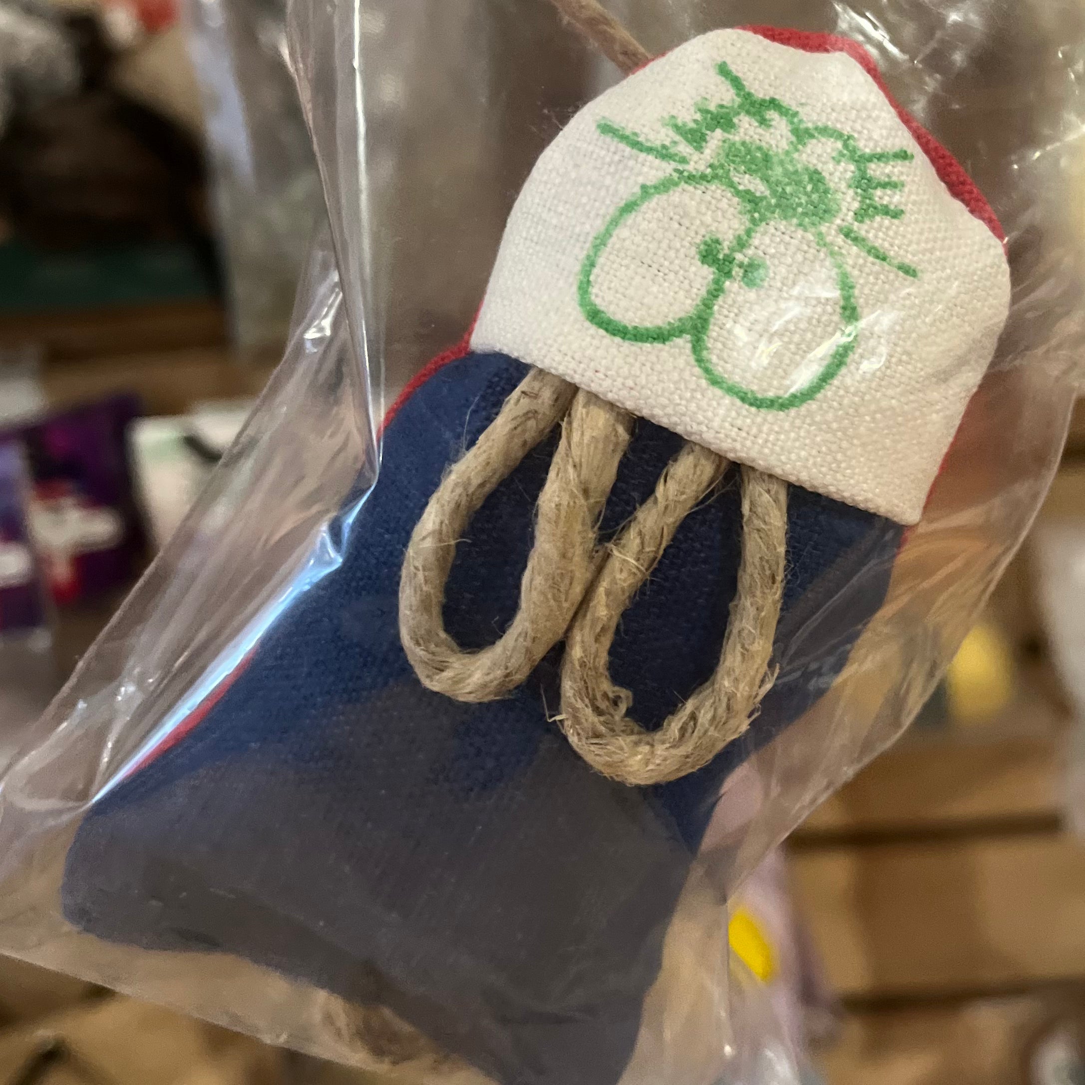 From the Field Shelby the REFILLABLE Hemp Mouse