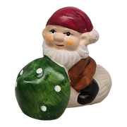 Terracotta Gnome with Mushroom - Green