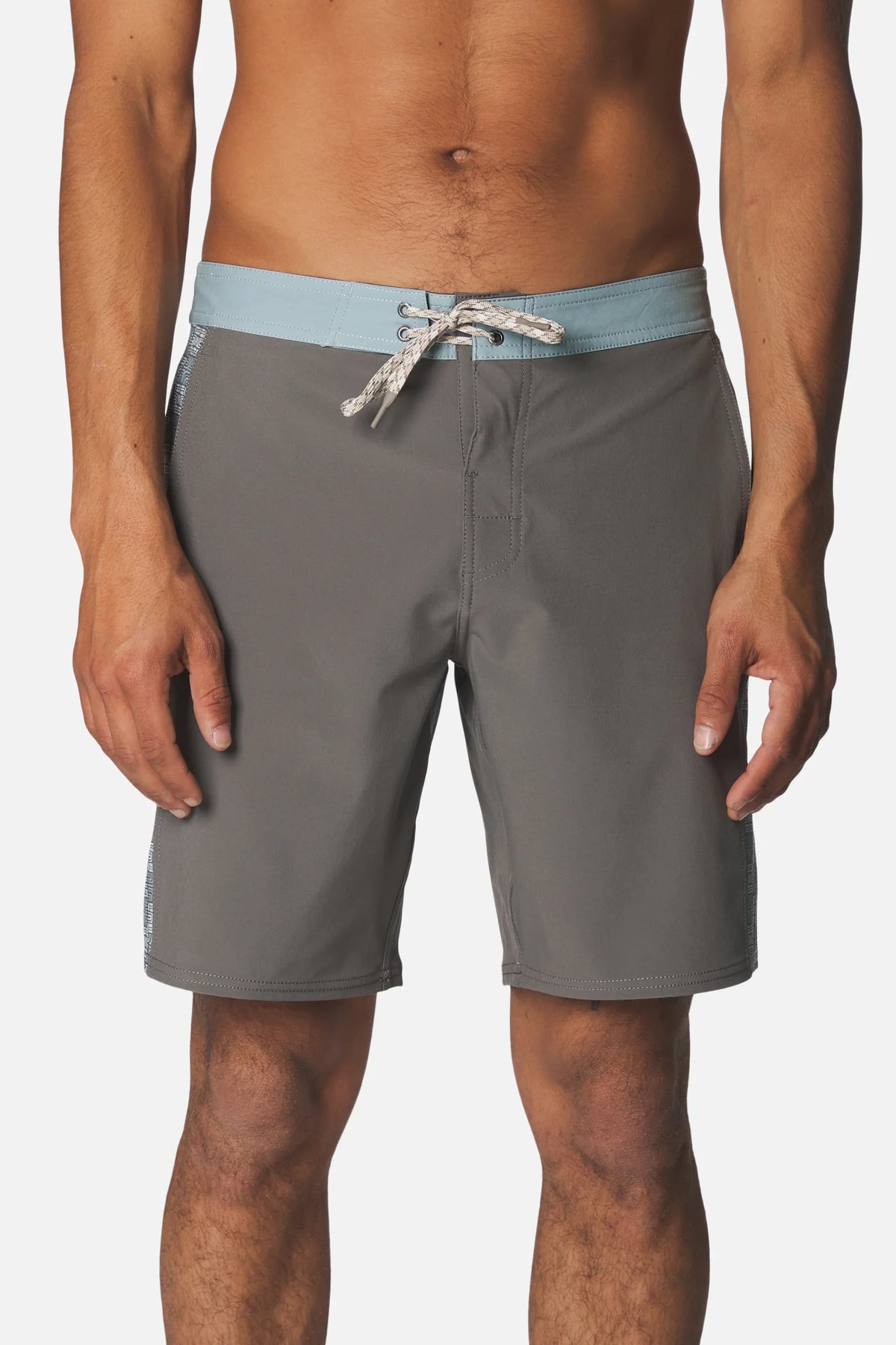 Katin Resonate Hybrid Trunk