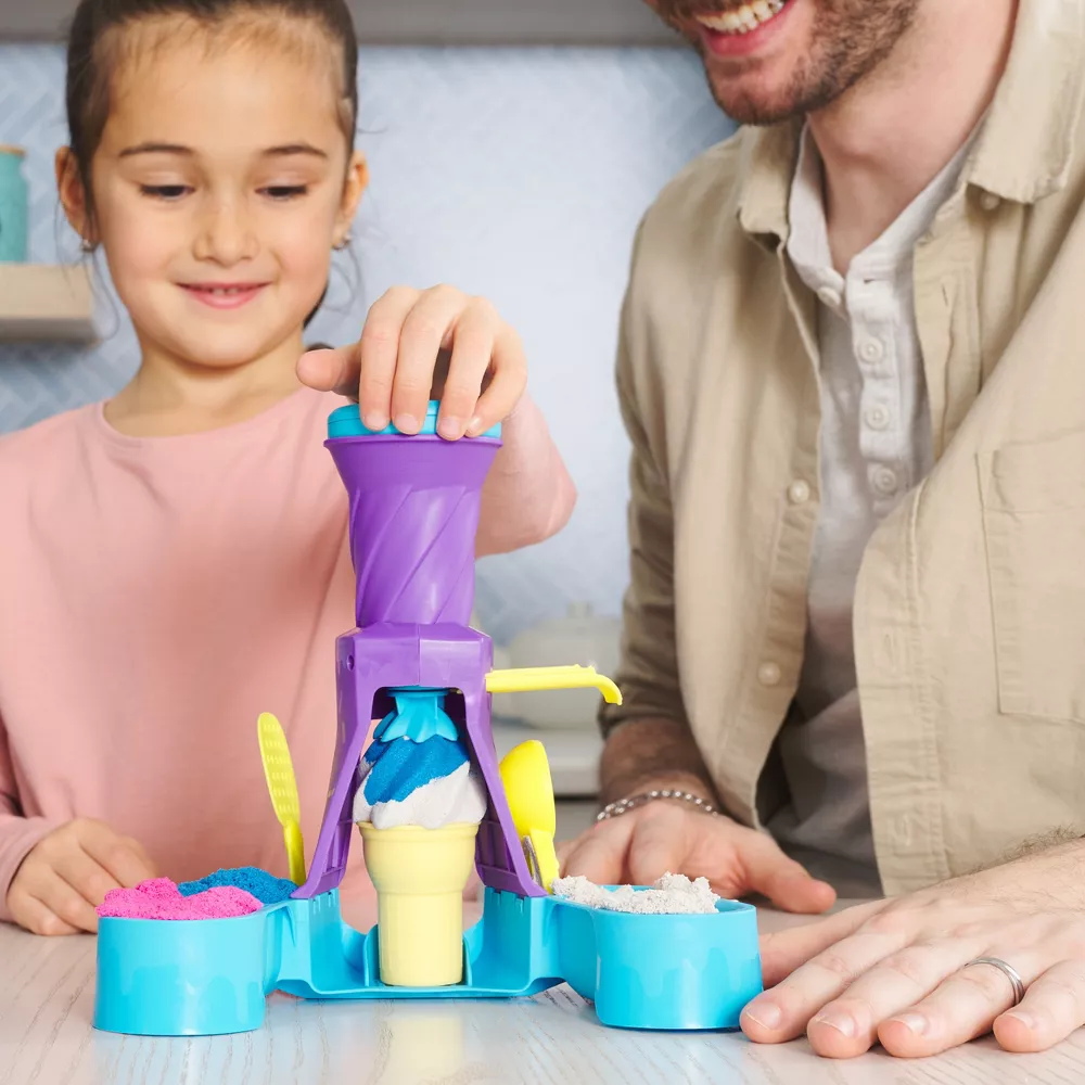 Kinetic Sand - Soft Serve Station