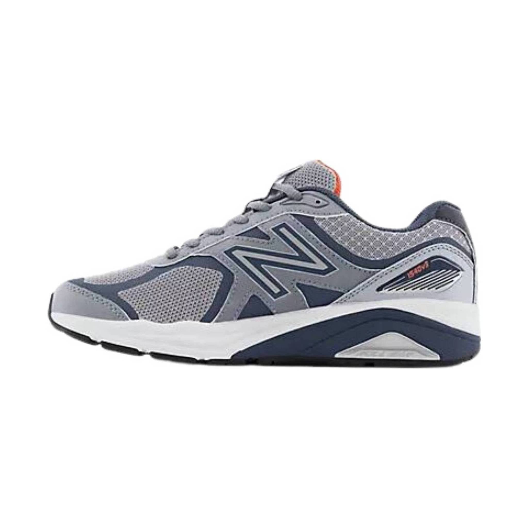 New Balance Women's 1540v3 Running Shoe - Gunmetal by Lenny's Shoe & Apparel