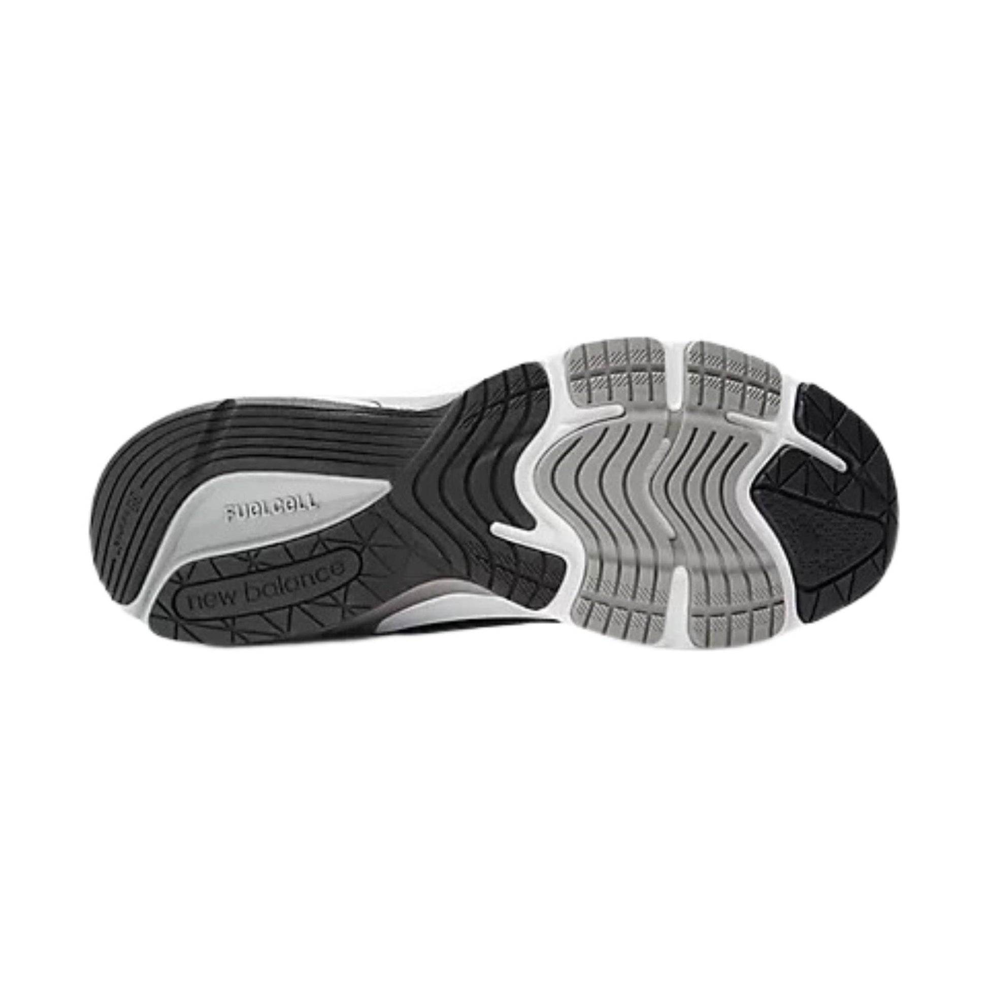 New Balance Women's 990V6 Shoes - Black by Lenny's Shoe & Apparel