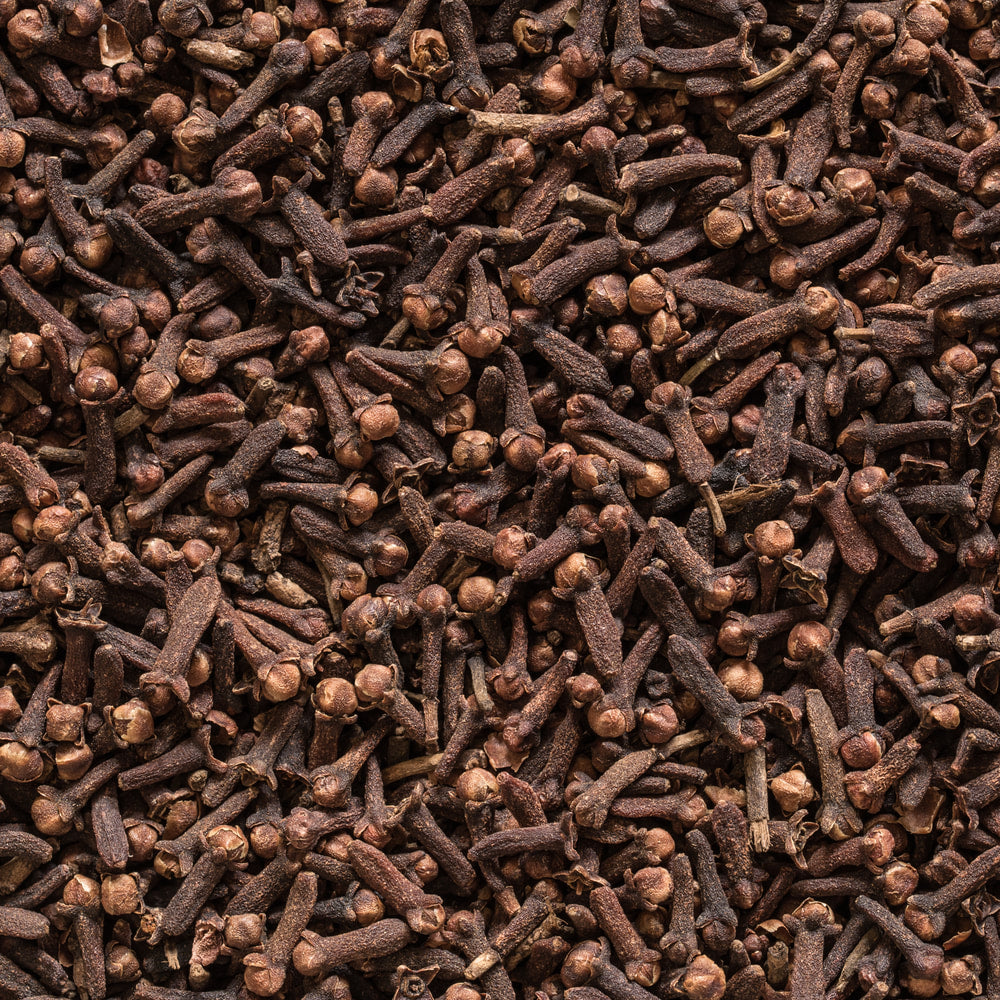 Clove tincture (bottled)