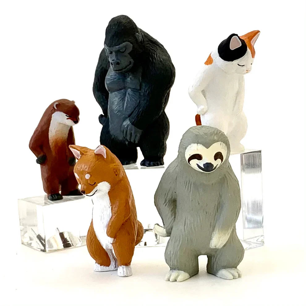 Gashapon Capsule Teen & Up Peeing Animal Figurine (Sold As An Individual Capsule) by Homeportonline