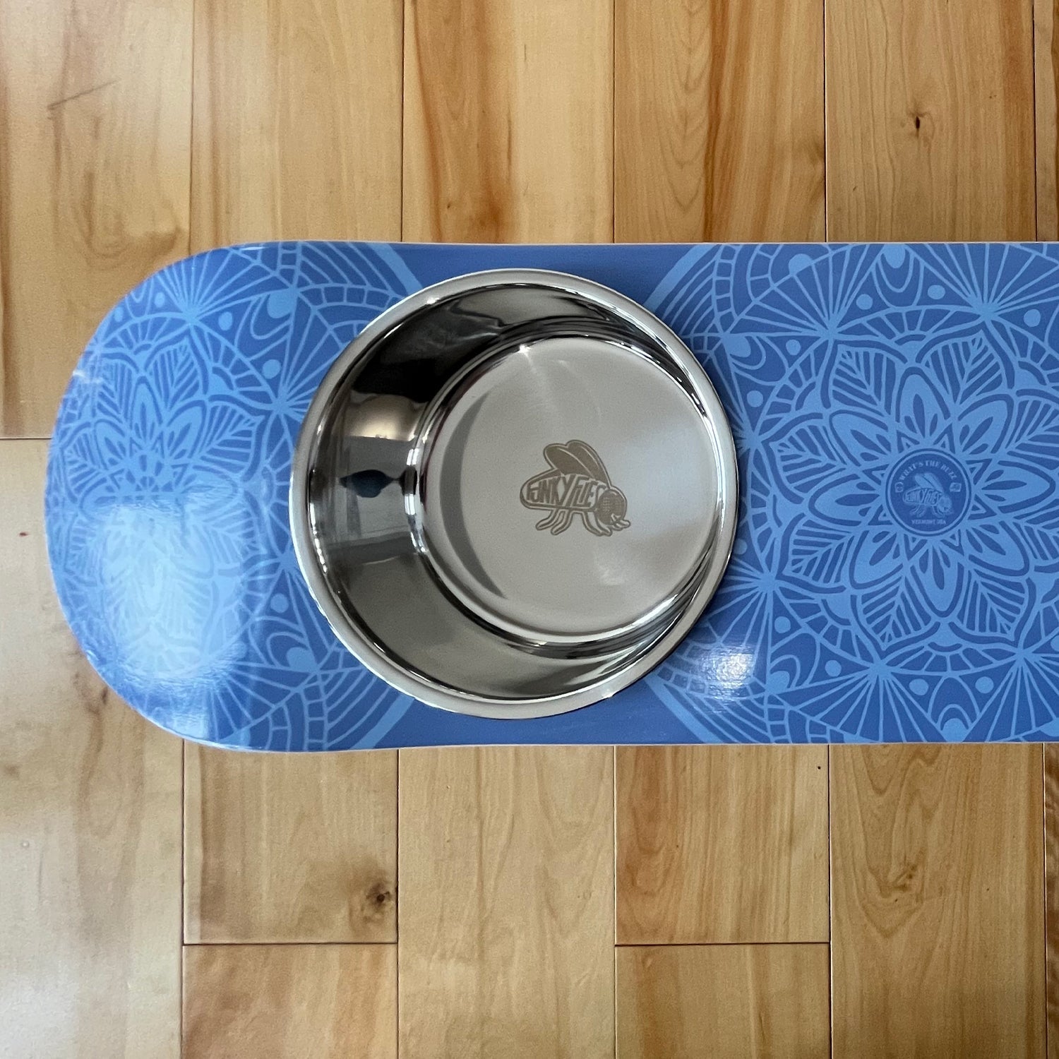 Dream Catcher - Elevated Skateboard Cat Feeding Stand with 2 Bowls