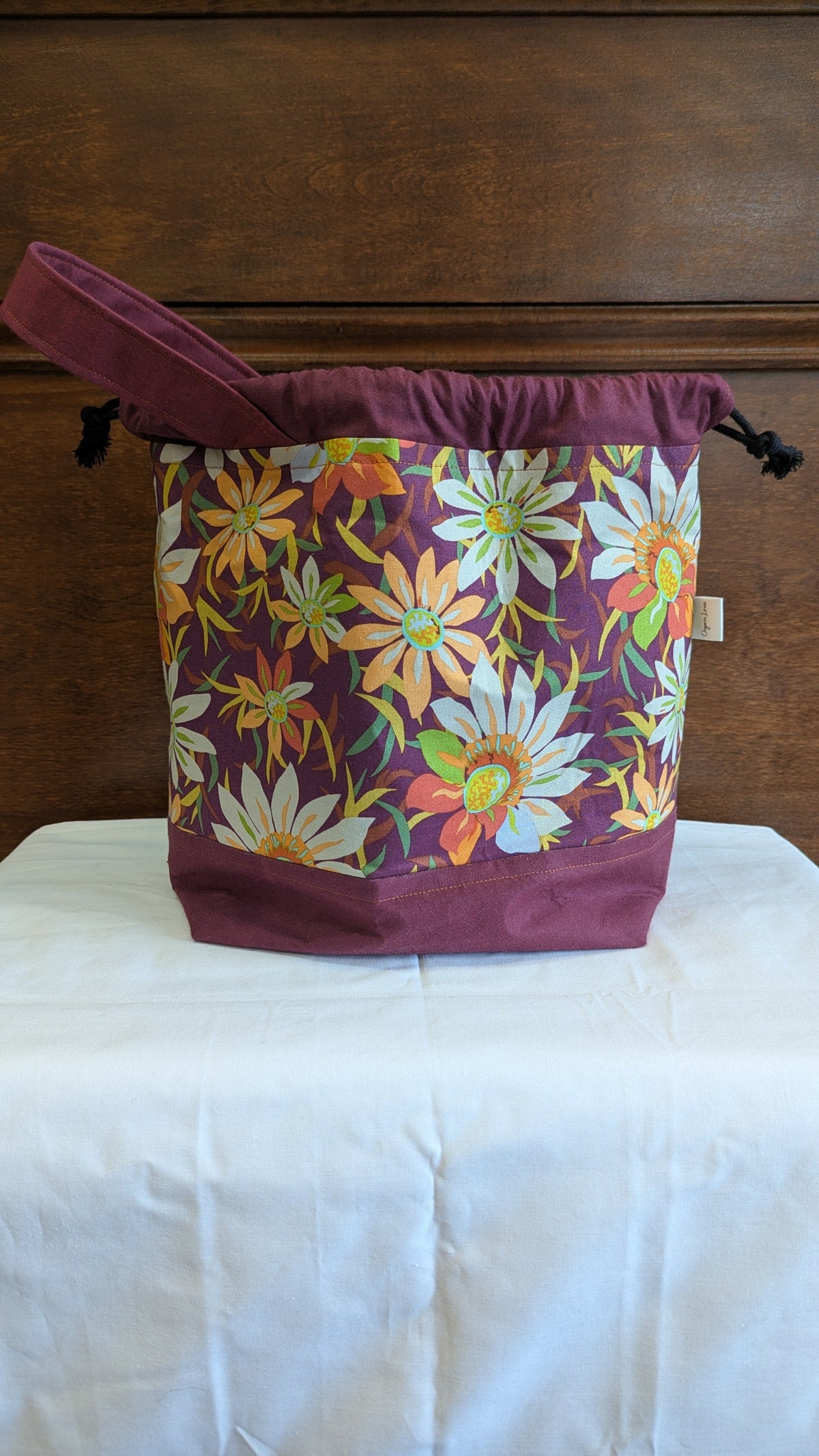 Organic Lines Drawstring Bag - Florals