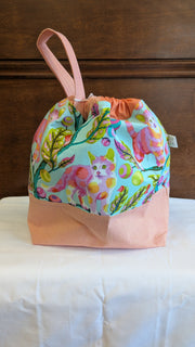 Organic Lines Drawstring Bag - Cats