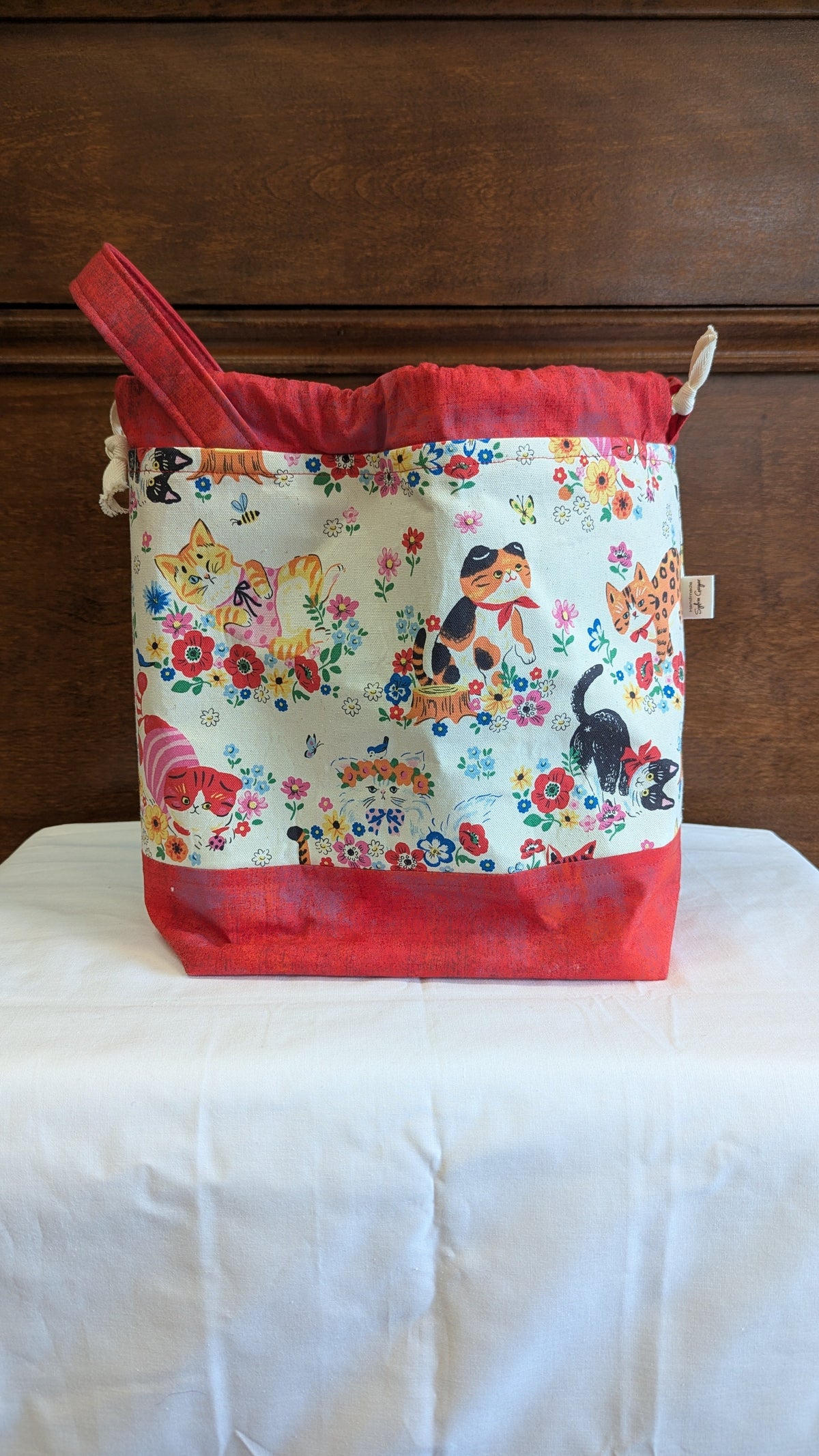 Organic Lines Drawstring Bag - Kokka Collection Cats