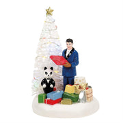 Elvis Passes Out The Gifts