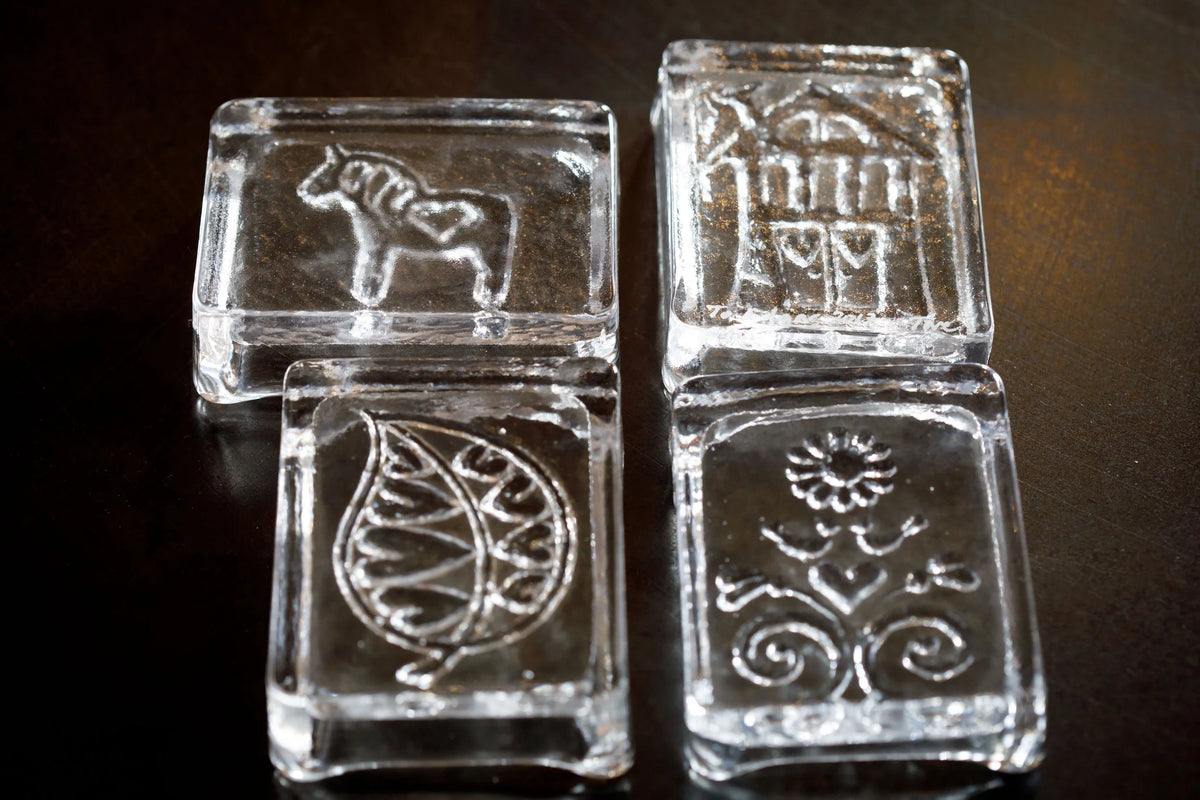 Design Dish - Dala Horse