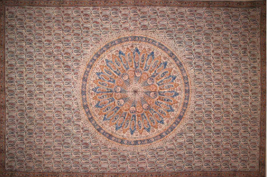 Tapestry Full Size Veggie Circle Block Red by Homeportonline